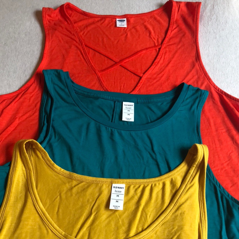 ❗️3 in 1❗️ New with tags Tanks